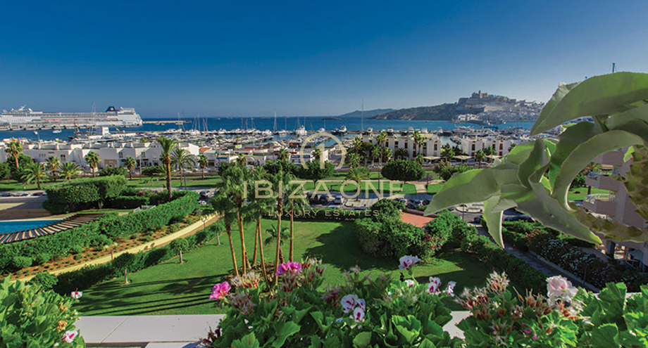 Appartamento Con 3 Camere Da Letto