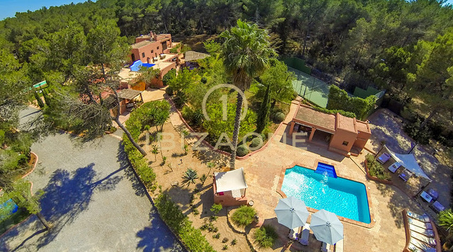 Family-friendly luxury finca near Santa Gertrudis for sale, Ibiza - Family-friendly luxury finca near Santa Gertrudis for rent, Ibiza