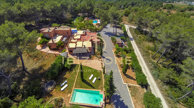 Family-friendly luxury finca near Santa Gertrudis for sale, Ibiza - Family-friendly luxury finca near Santa Gertrudis for rent, Ibiza