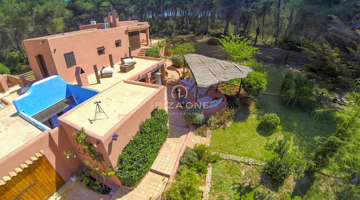 Family-friendly luxury finca near Santa Gertrudis for sale, Ibiza - Family-friendly luxury finca near Santa Gertrudis for rent, Ibiza