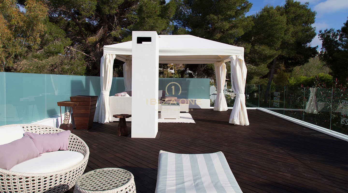 Moderne luxe villa met 6 slaapkamers te huur in Roca Llisa, Ibiza