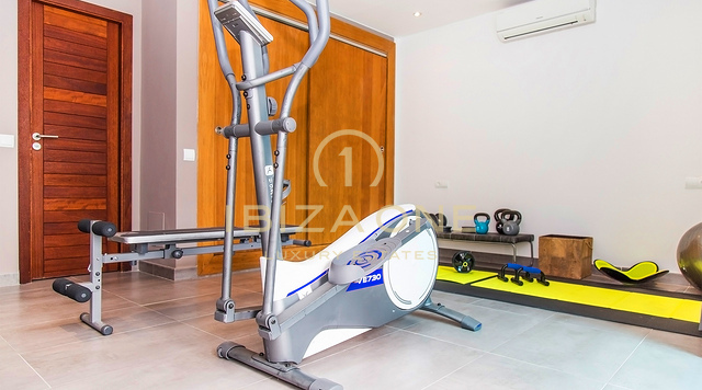 Moderne Luxusvilla mit 6 Schlafzimmern auf Ibiza zu vermieten, Roca Llisa, Ibiza