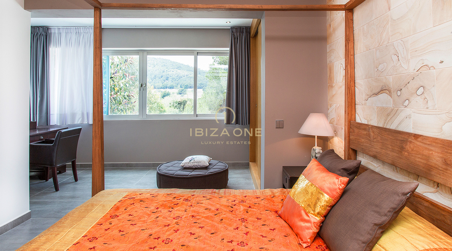 Moderne luxe villa met 6 slaapkamers te huur in Roca Llisa, Ibiza