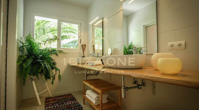 Luxusvilla auf Ibiza in Can Furnet mit atemberaubendem Blick auf das Meer, Ibiza-Stadt und Formentera zu verkaufen, Ibiza - Luxusvilla auf Ibiza in Can Furnet mit atemberaubendem Blick auf das Meer, Ibiza-Stadt und Formentera zu vermieten, Ibiza
