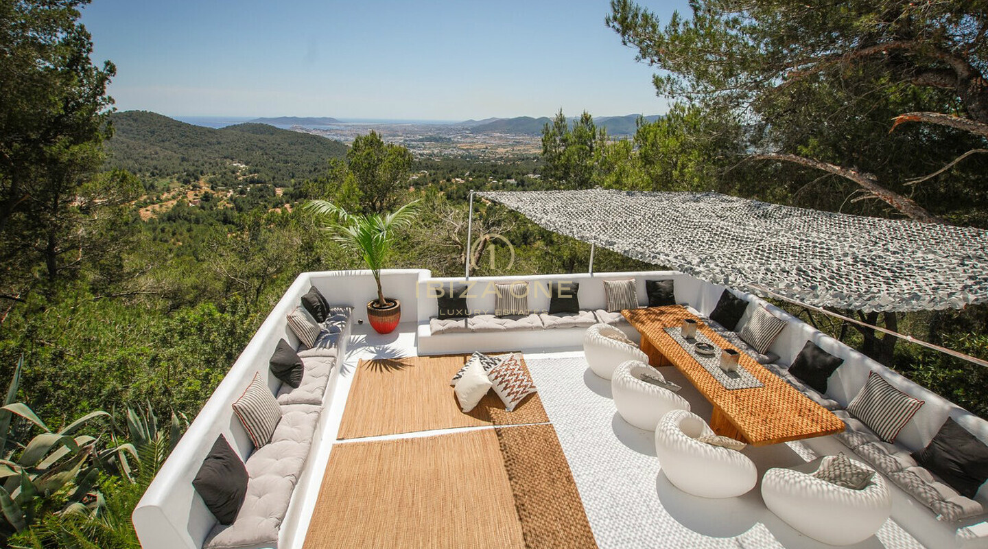Villa de lujo en Ibiza en Can Furnet con impresionantes vistas al mar, Ibiza ciudad y Formentera en venta, Ibiza - Villa de lujo en Ibiza en Can Furnet con impresionantes vistas al mar, Ibiza ciudad y Formentera en alquiler, Ibiza