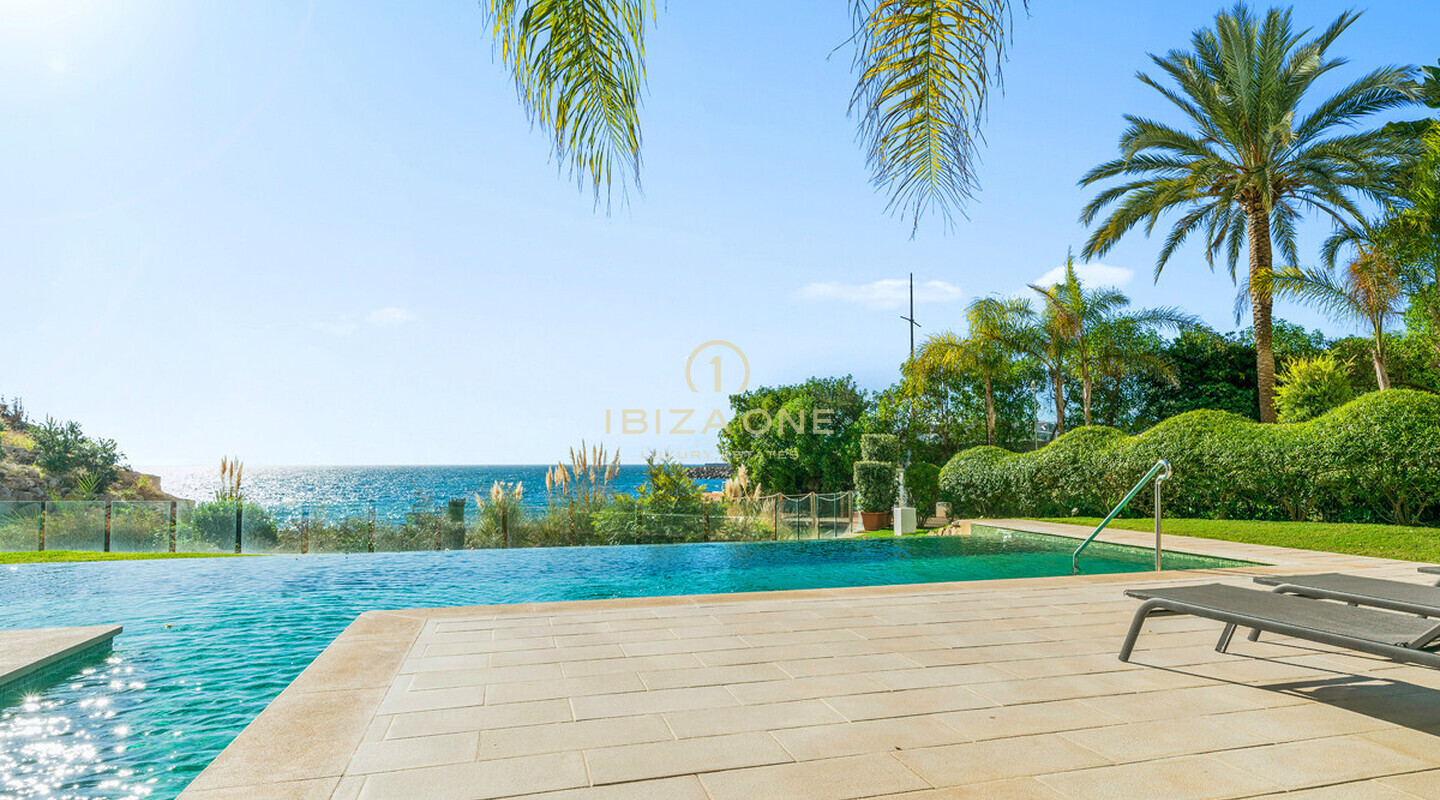 Apartamento de lujo en primera línea de mar con acceso al mar en venta, Ibiza - Apartamento de lujo en primera línea de mar con acceso al mar en alquiler, Ibiza