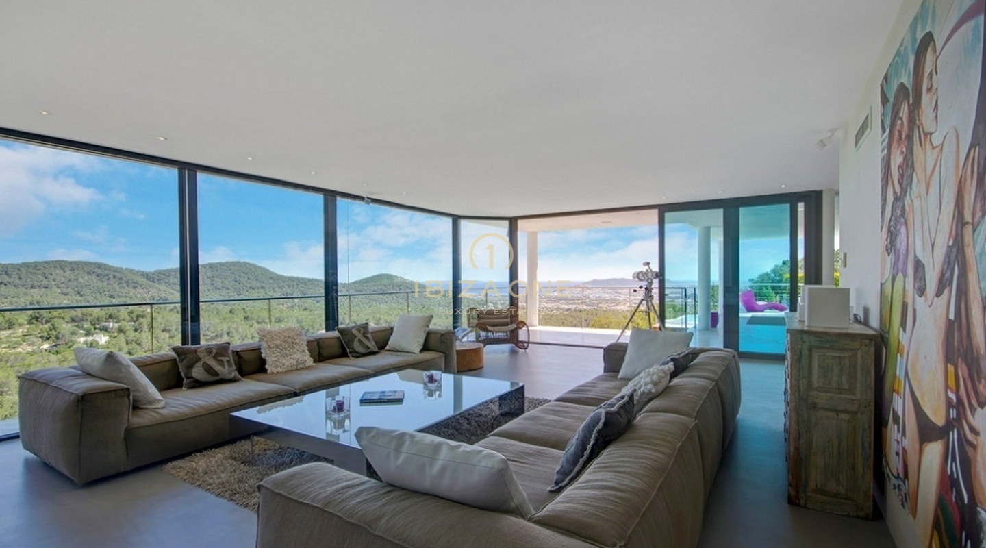 Moderne Luxusvilla auf Ibiza mit Meerblick in Can Furnet zu verkaufen, Ibiza