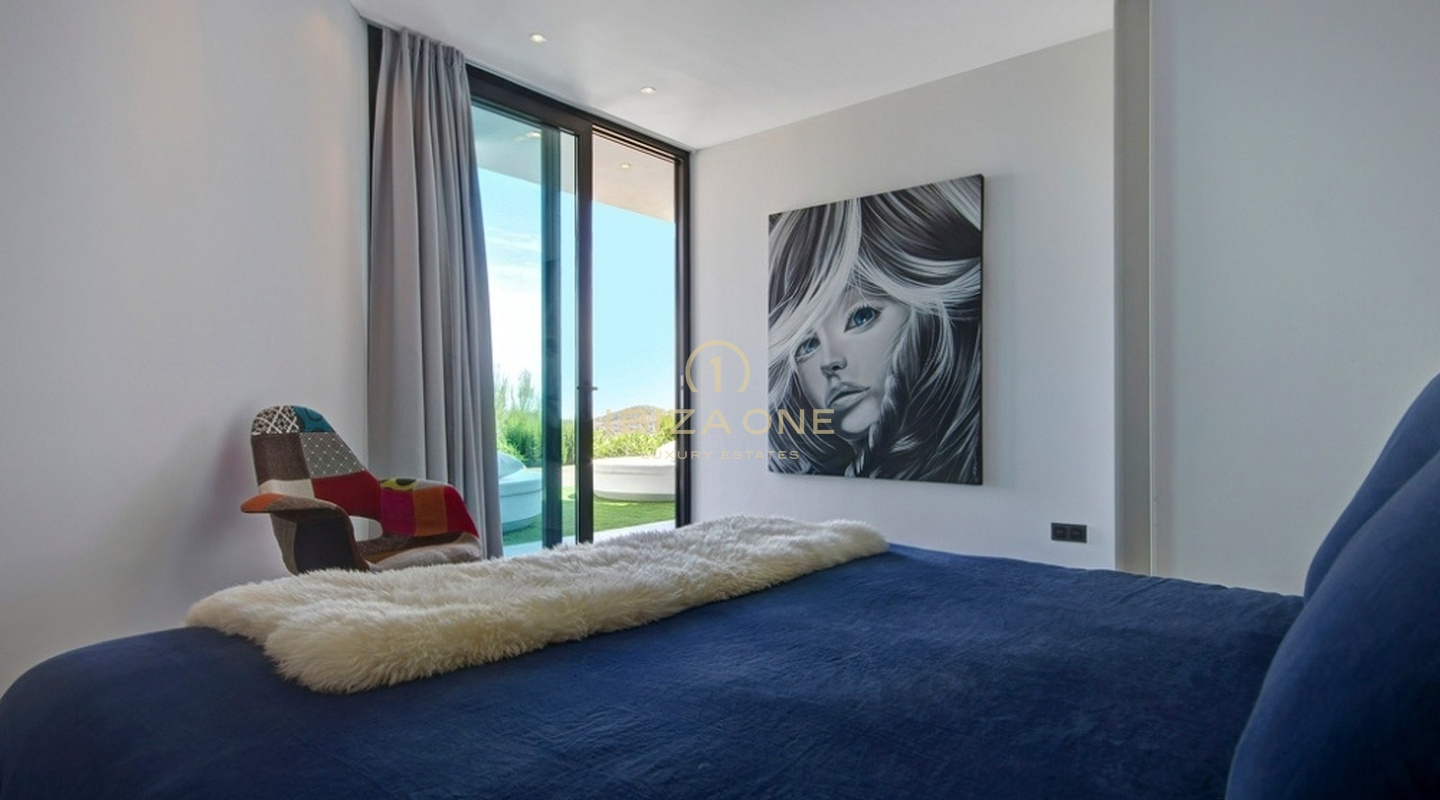 Moderne Luxusvilla auf Ibiza mit Meerblick in Can Furnet zu verkaufen, Ibiza