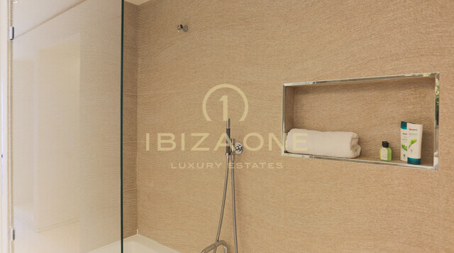 Modern luxe appartement te koop in Ibiza aan de Paseo Maritimo in Las Boas, Ibiza - Modern luxe appartement te koop in Ibiza aan de Paseo Maritimo in Las Boas, Ibiza