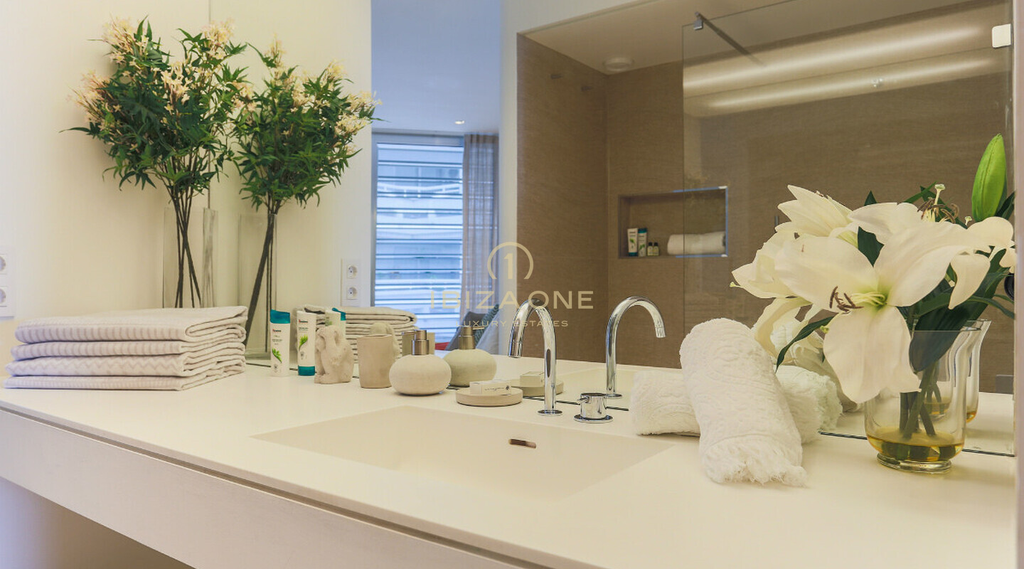 Modern luxury apartment in Ibiza on Paseo Maritimo in Las Boas for sale, Ibiza - Modern luxury apartment in Ibiza on Paseo Maritimo in Las Boas for sale, Ibiza