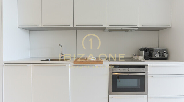 Appartement de luxe moderne à Ibiza, sur le Paseo Maritimo à Las Boas, à vendre.