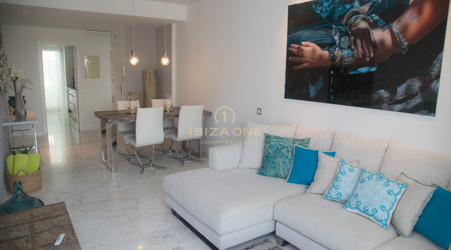 Royal Beach: First sea line penthouse in Ibiza with jacuzzi at Playa d'en Bossa for rent, Ibiza - Royal Beach: First sea line penthouse in Ibiza with jacuzzi at Playa d'en Bossa for sale, Ibiza