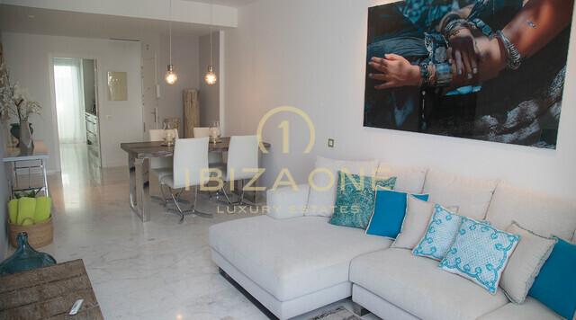 Royal Beach: Attico in prima linea sul mare a Ibiza con jacuzzi a Playa d'en Bossa in affitto, Ibiza - Royal Beach: Attico in prima linea sul mare a Ibiza con jacuzzi a Playa d'en Bossa in vendita, Ibiza