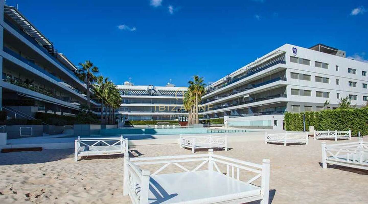 Royal Beach: Пентхаус на первой линии моря на Ибице с джакузи в Плайя-ден-Босса в аренду, Ибица - Royal Beach: Пентхаус на первой линии моря на Ибице с джакузи в Плайя-ден-Босса в аренду, Ибица