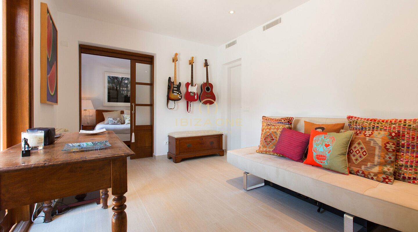 Villa di lusso a Ibiza con dependance vicino a Santa Eullalia in vendita, Ibiza - Villa di lusso a Ibiza con dependance vicino a Santa Eullalia in affitto, Ibiza