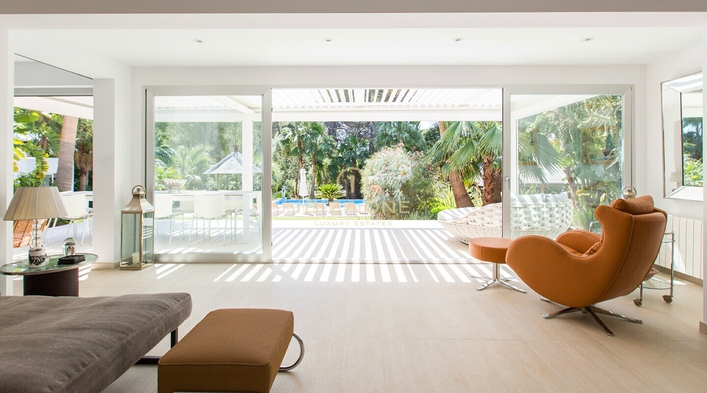 Villa de luxe à Ibiza avec maison d'hôtes près de Santa Eullalia à vendre, Ibiza - Villa de luxe à Ibiza avec maison d'hôtes près de Santa Eullalia à louer, Ibiza
