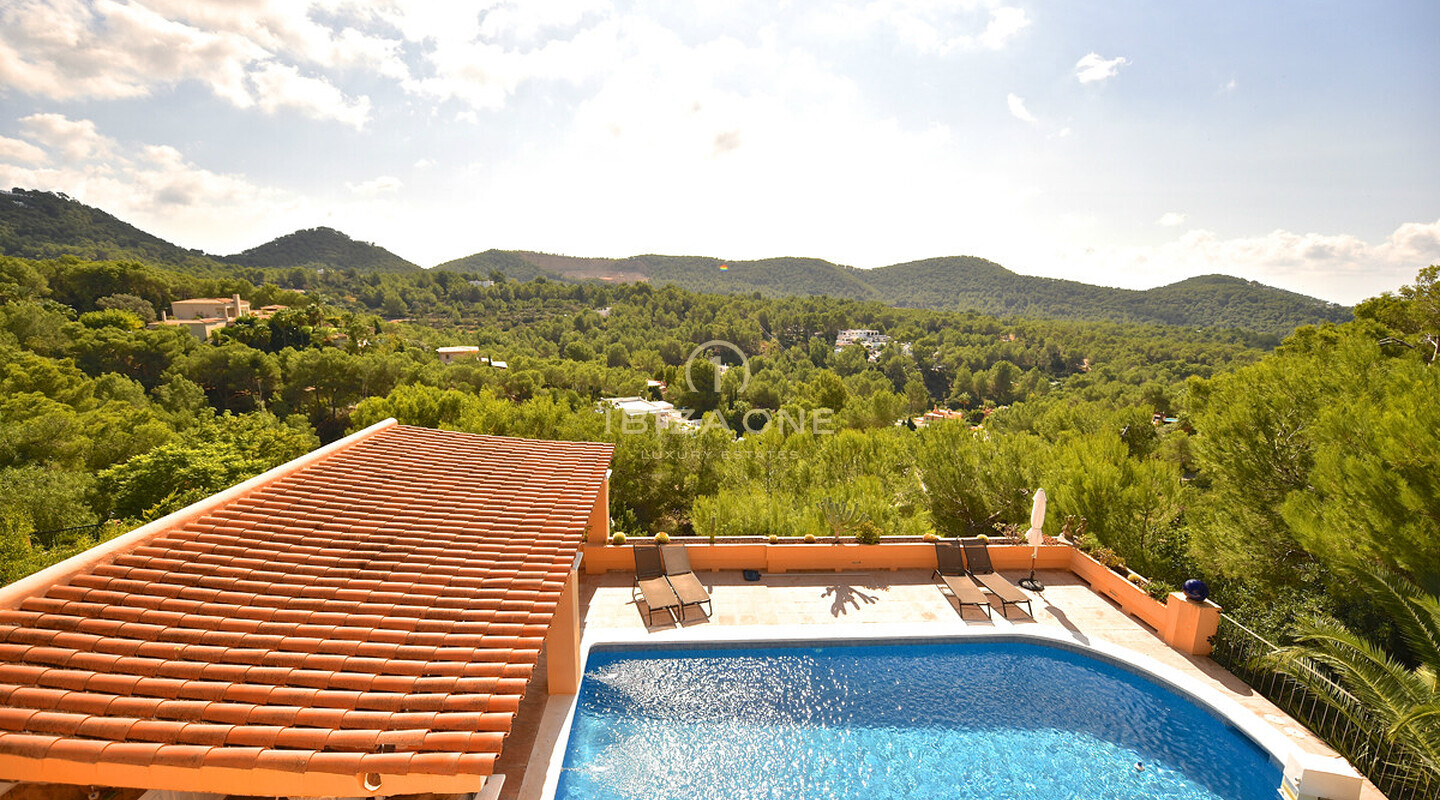 Villa méditerranéenne à Ibiza avec maison d'hôtes à proximité des ports de luxe et de D'alt Vila à vendre, Ibiza - Villa méditerranéenne à Ibiza avec maison d'hôtes à proximité des ports de luxe et de D'alt Vila à louer, Ibiza