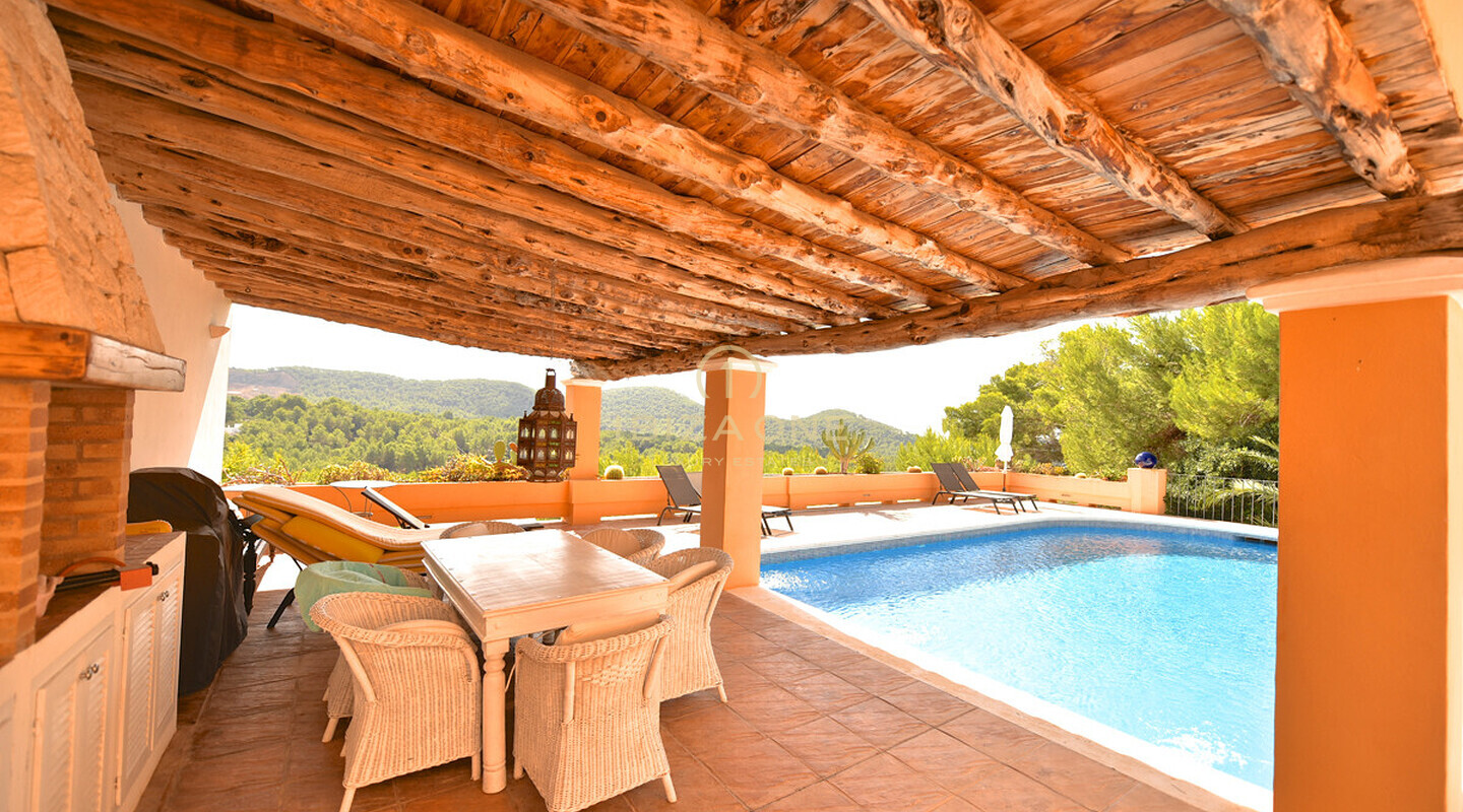 Villa méditerranéenne à Ibiza avec maison d'hôtes à proximité des ports de luxe et de D'alt Vila à vendre, Ibiza - Villa méditerranéenne à Ibiza avec maison d'hôtes à proximité des ports de luxe et de D'alt Vila à louer, Ibiza