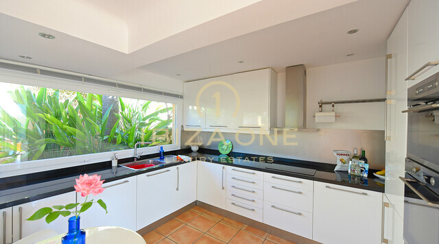 Villa mediterránea en Ibiza con casa de invitados cerca de los puertos de lujo y D'alt Vila en venta, Ibiza - Villa mediterránea en Ibiza con casa de invitados cerca de los puertos de lujo y D'alt Vila en alquiler, Ibiza