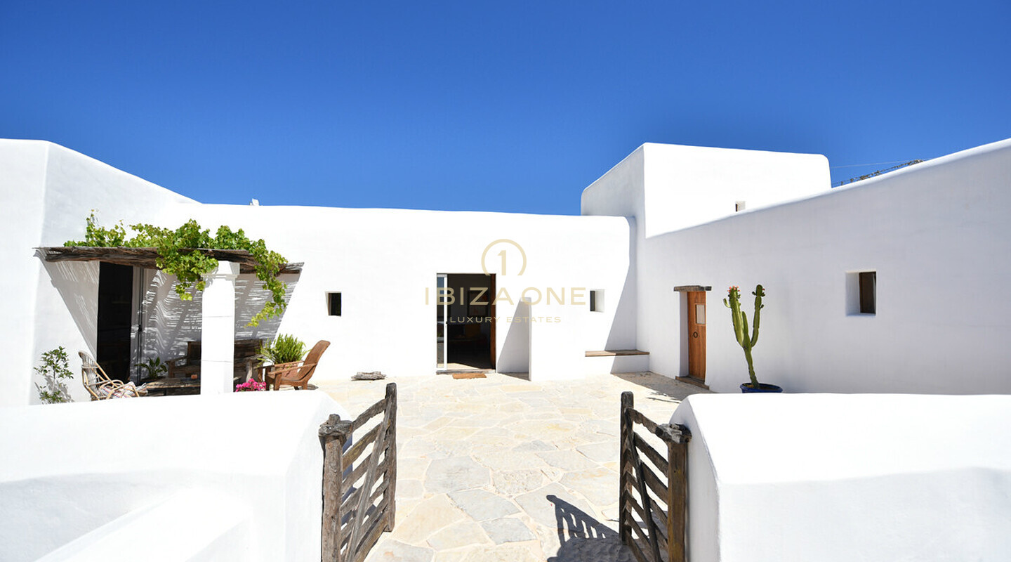 300 year old Finca in Ibiza near Sant Joan for sale, Ibiza - 300 year old Finca in Ibiza near Sant Joan for rent, Ibiza