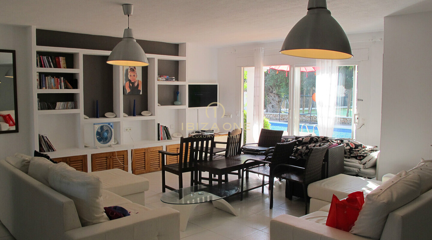 Fantastica villa Ibiza con campo da tennis vicino a Santa Eulalia in vendita, Ibiza - Fantastica villa Ibiza con campo da tennis vicino a Santa Eulalia in affitto, Ibiza