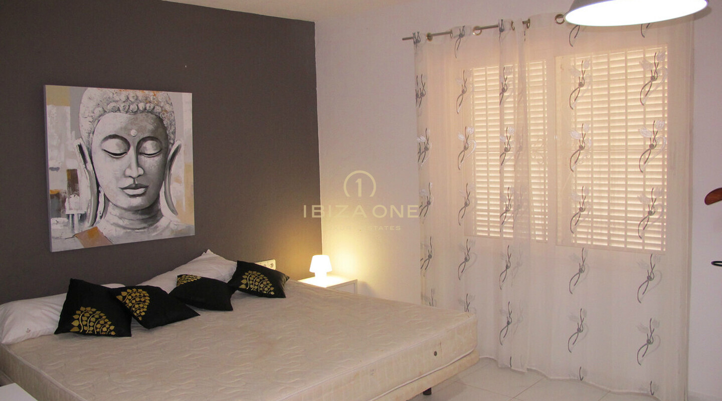 Fantástica villa Ibiza con pista de tenis cerca de Santa Eulalia en venta, Ibiza - Fantástica villa Ibiza con pista de tenis cerca de Santa Eulalia en alquiler, Ibiza