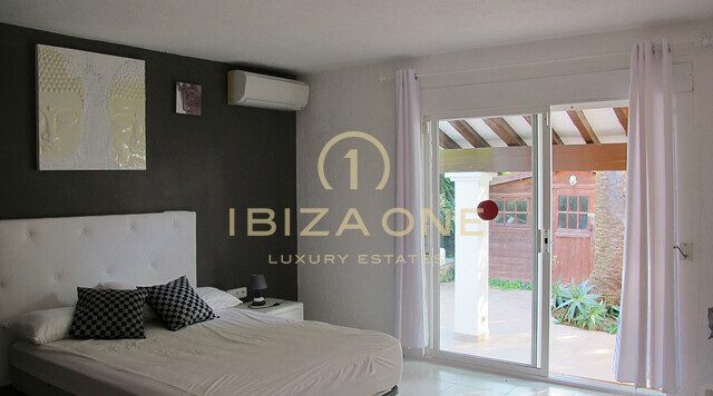 Fantastische villa Ibiza met tennisbaan nabij Santa Eulalia te koop, Ibiza - Fantastische villa Ibiza met tennisbaan nabij Santa Eulalia te huur, Ibiza