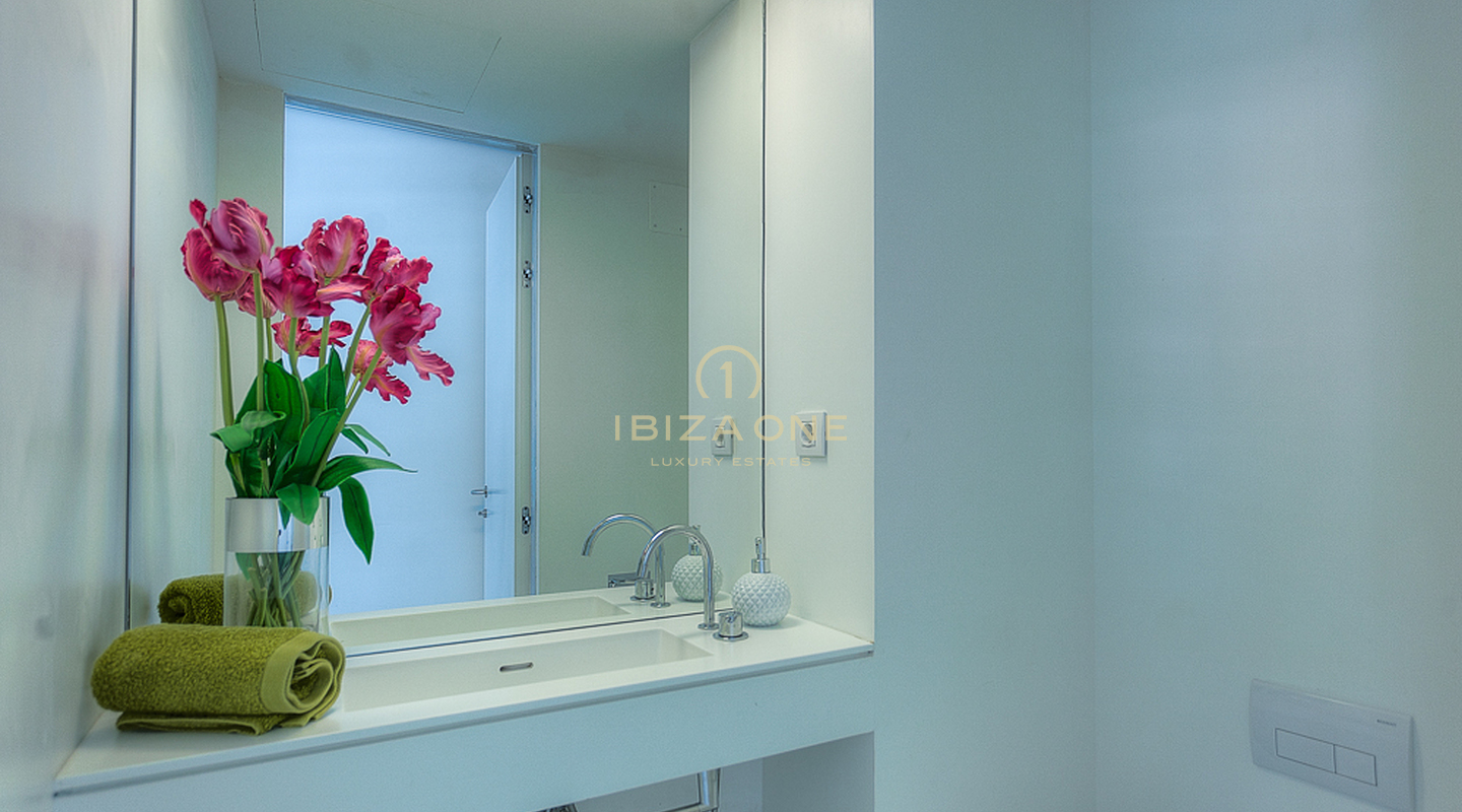 Apartamento moderno de lujo de 2 dormitorios en el Paseo Marítimo de Las Boas en venta, Ibiza - Apartamento moderno de lujo de 2 dormitorios en el Paseo Marítimo de Las Boas en alquiler, Ibiza