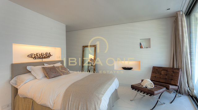 Modernes Luxus-Apartment mit 2 Schlafzimmern auf Ibiza am Paseo Maritimo in Las Boas zu verkaufen, Ibiza - Modernes Luxus-Apartment mit 2 Schlafzimmern auf Ibiza am Paseo Maritimo in Las Boas zu vermieten, Ibiza