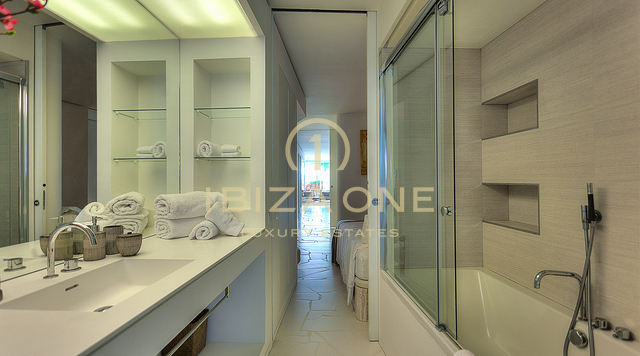 Apartamento moderno de lujo de 2 dormitorios en el Paseo Marítimo de Las Boas en venta, Ibiza - Apartamento moderno de lujo de 2 dormitorios en el Paseo Marítimo de Las Boas en alquiler, Ibiza
