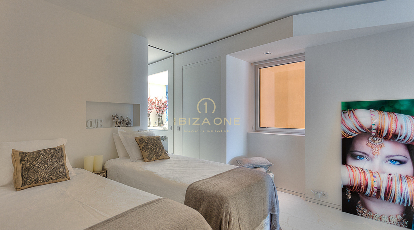 Modern luxury 2 bedroom apartment Ibiza on Paseo Maritimo in Las Boas for sale, Ibiza - Modern luxury 2 bedroom apartment Ibiza on Paseo Maritimo in Las Boas for rent, Ibiza
