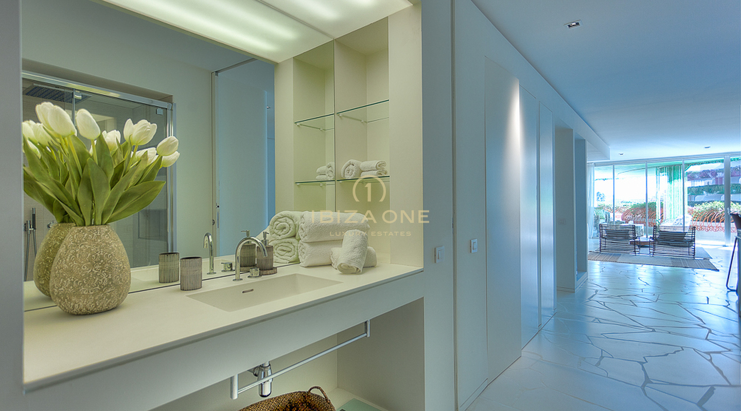 Modern luxury 2 bedroom apartment Ibiza on Paseo Maritimo in Las Boas for sale, Ibiza - Modern luxury 2 bedroom apartment Ibiza on Paseo Maritimo in Las Boas for rent, Ibiza