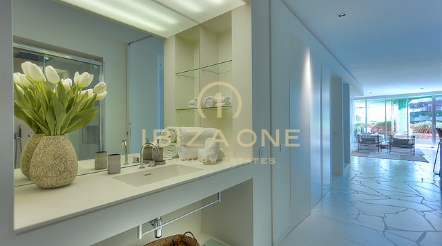 Moderno appartamento di lusso con 2 camere da letto a Ibiza sul Paseo Maritimo a Las Boas in vendita, Ibiza - Moderno appartamento di lusso con 2 camere da letto a Ibiza sul Paseo Maritimo a Las Boas in affitto, Ibiza