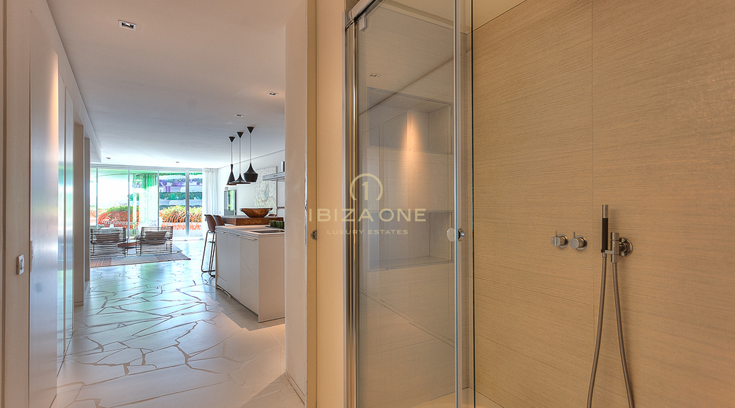 Appartement de luxe moderne de 2 chambres à Ibiza sur le Paseo Maritimo à Las Boas à vendre, Ibiza - Appartement de luxe moderne de 2 chambres à Ibiza sur le Paseo Maritimo à Las Boas à louer, Ibiza