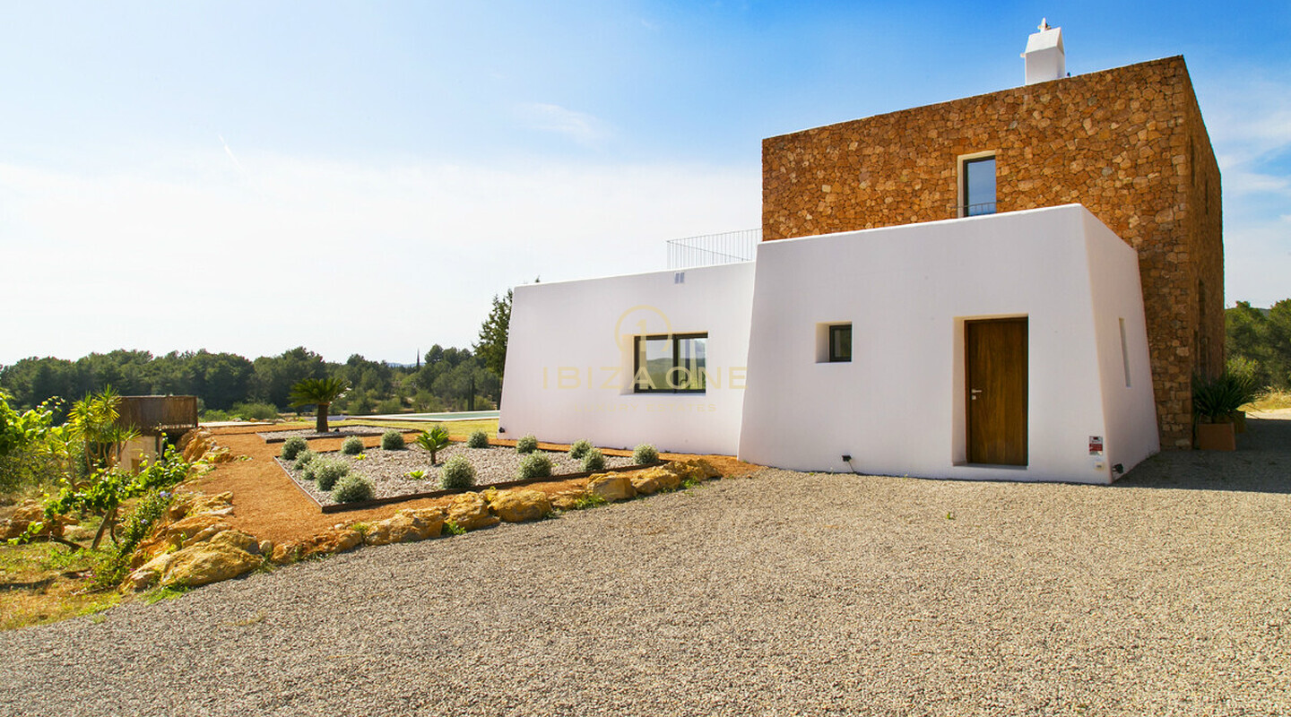 Modern luxury finca in Ibiza near Santa Gertrudis for rent, Ibiza