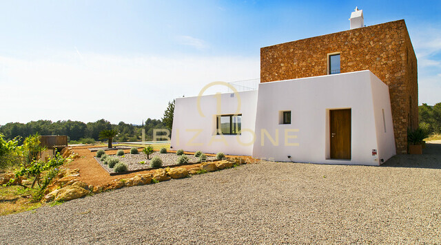 Moderne luxe finca op Ibiza nabij Santa Gertrudis te huur, Ibiza