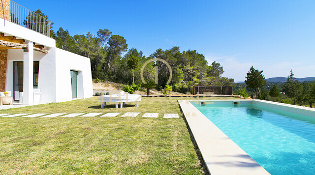 Finca di lusso moderna a Ibiza vicino a Santa Gertrudis in affitto, Ibiza