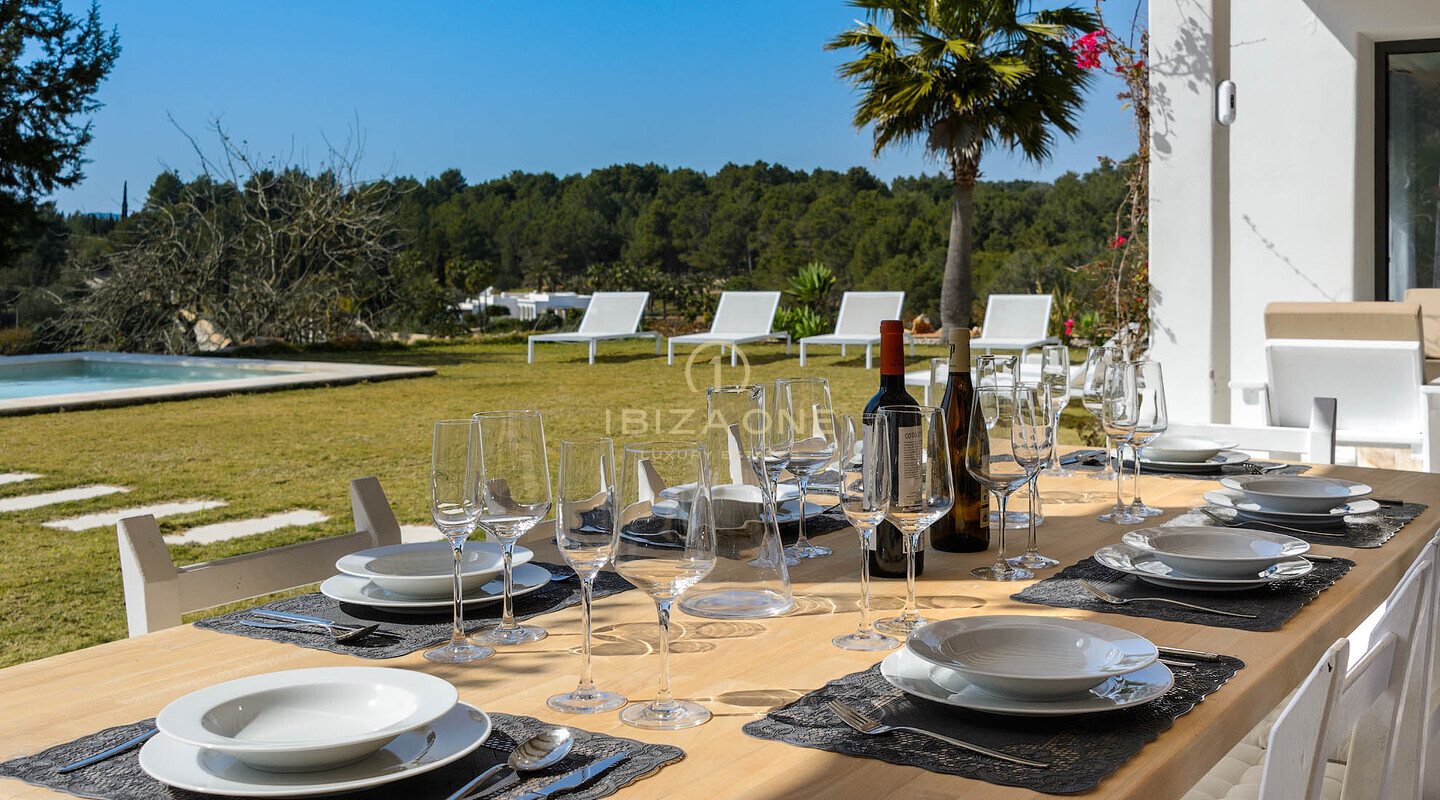 Modern luxury finca in Ibiza near Santa Gertrudis for rent, Ibiza