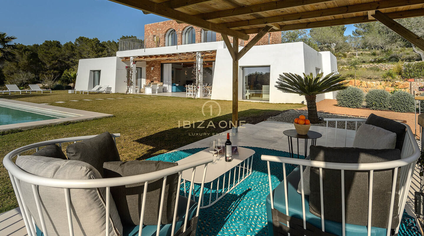 Modern luxury finca in Ibiza near Santa Gertrudis for rent, Ibiza