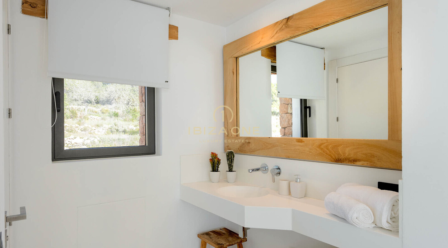 Moderne luxe finca op Ibiza nabij Santa Gertrudis te huur, Ibiza