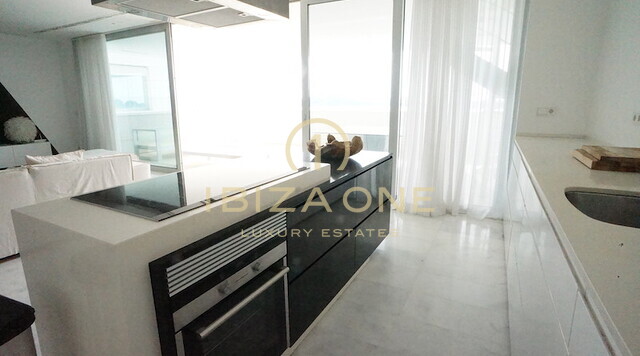 Es Pouet: Luxe penthouse op Ibiza met fantastisch uitzicht op zee te koop, Ibiza - Es Pouet: Luxe penthouse op Ibiza met fantastisch uitzicht op zee te huur, Ibiza