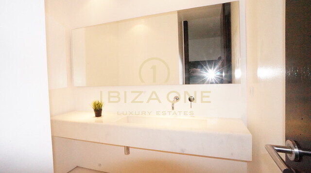 Es Pouet: Luxe penthouse op Ibiza met fantastisch uitzicht op zee te koop, Ibiza - Es Pouet: Luxe penthouse op Ibiza met fantastisch uitzicht op zee te huur, Ibiza