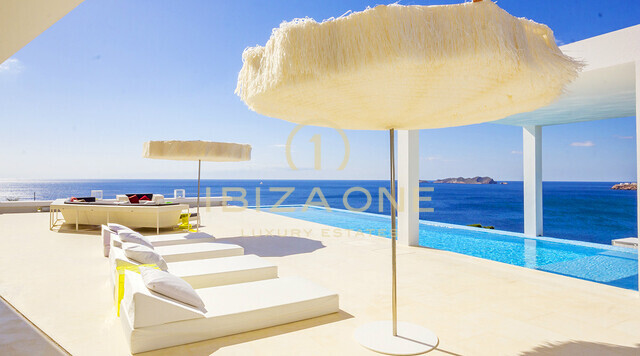 Proprietà di lusso in prima linea con accesso diretto al mare in vendita, Ibiza - Proprietà di lusso in prima linea con accesso diretto al mare in affitto, Ibiza