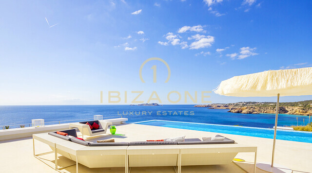 Propiedad de lujo en primera línea con acceso directo al mar en venta, Ibiza - Propiedad de lujo en primera línea con acceso directo al mar en alquiler, Ibiza