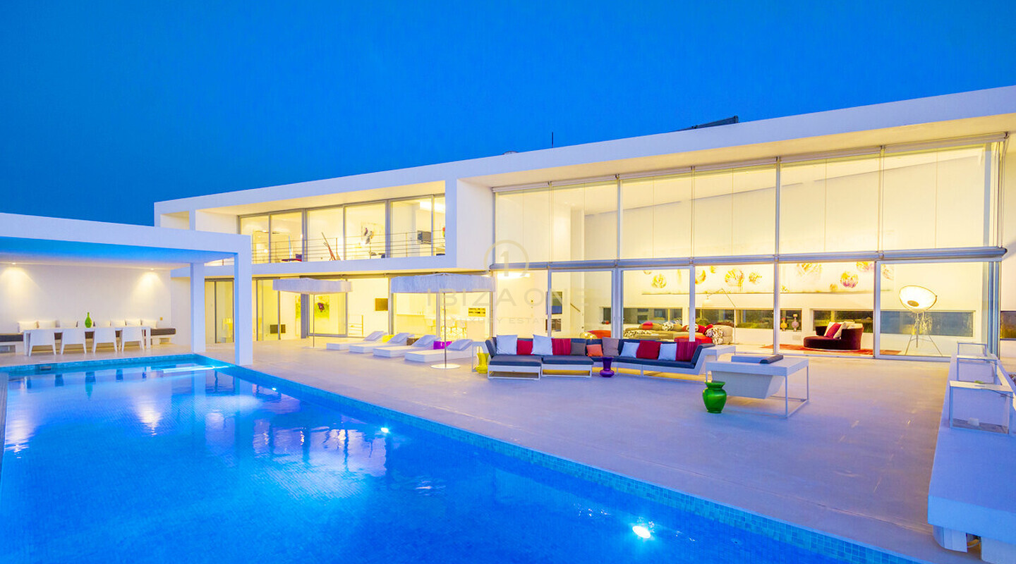 Proprietà di lusso in prima linea con accesso diretto al mare in vendita, Ibiza - Proprietà di lusso in prima linea con accesso diretto al mare in affitto, Ibiza