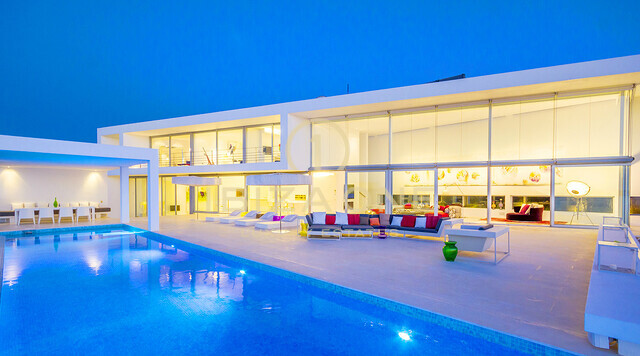 Luxe woning op de eerste lijn met directe toegang tot de zee te koop, Ibiza - Luxe woning op de eerste lijn met directe toegang tot de zee te huur, Ibiza