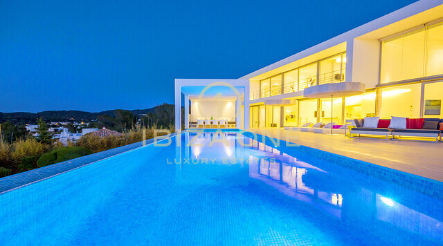 Luxe woning op de eerste lijn met directe toegang tot de zee te koop, Ibiza - Luxe woning op de eerste lijn met directe toegang tot de zee te huur, Ibiza