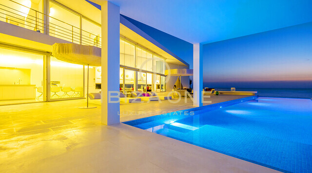 Proprietà di lusso in prima linea con accesso diretto al mare in vendita, Ibiza - Proprietà di lusso in prima linea con accesso diretto al mare in affitto, Ibiza
