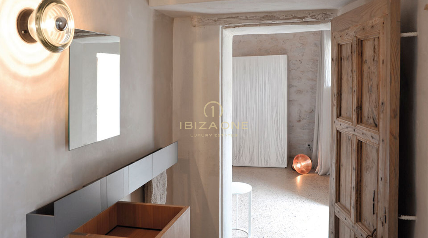 Preciosa finca original de lujo del siglo XVII renovada de muy alta calidad con gran terreno fértil en venta, Ibiza - Preciosa finca original de lujo del siglo XVII renovada de muy alta calidad con gran terreno fértil en alquiler, Ibiza