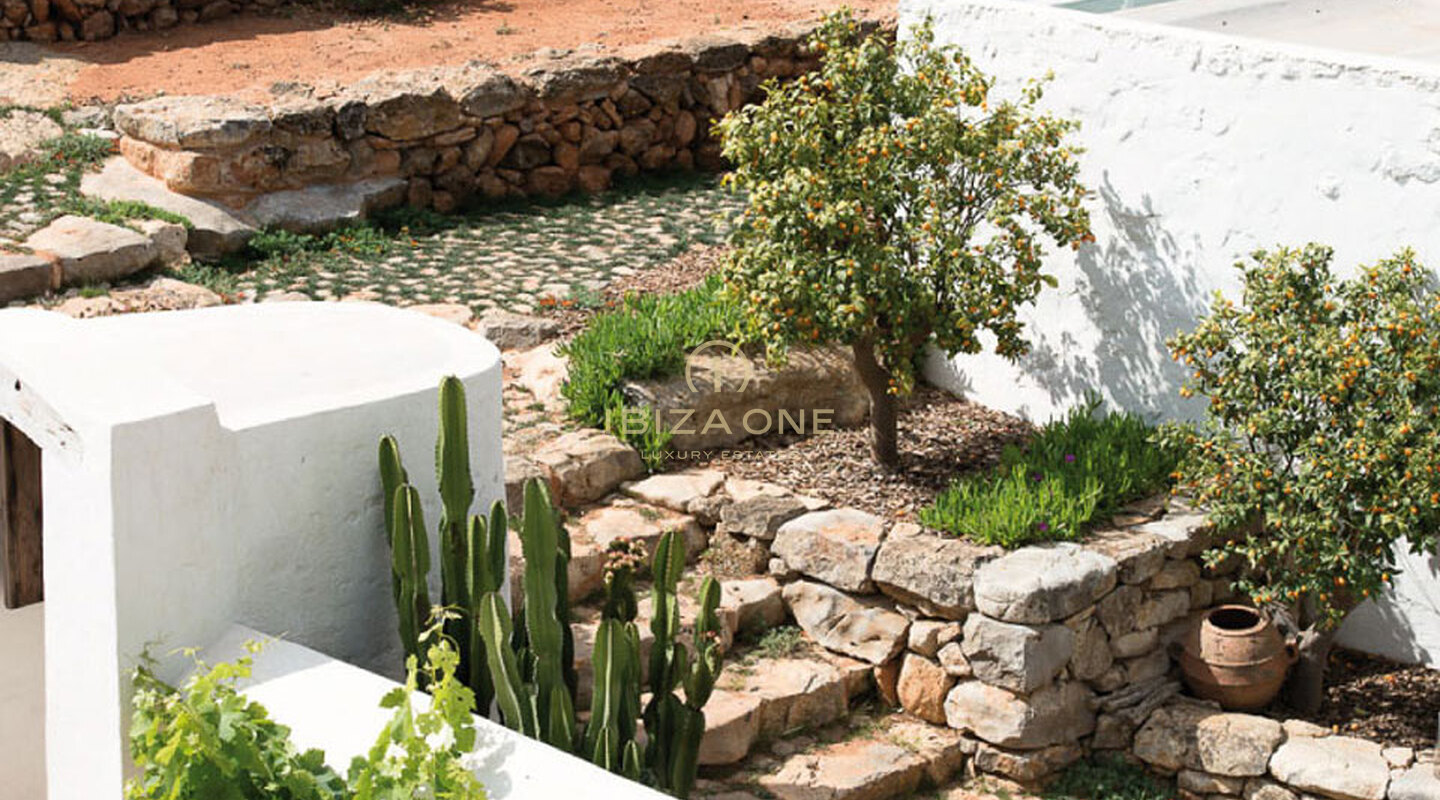 Wunderschöne Luxus-Original-Finca aus dem 17. Jahrhundert sehr hochwertig renoviert mit großem fruchtbaren Land zu verkaufen, Ibiza - Wunderschöne Luxus-Original-Finca aus dem 17. Jahrhundert sehr hochwertig renoviert mit großem fruchtbaren Land zu vermieten, Ibiza